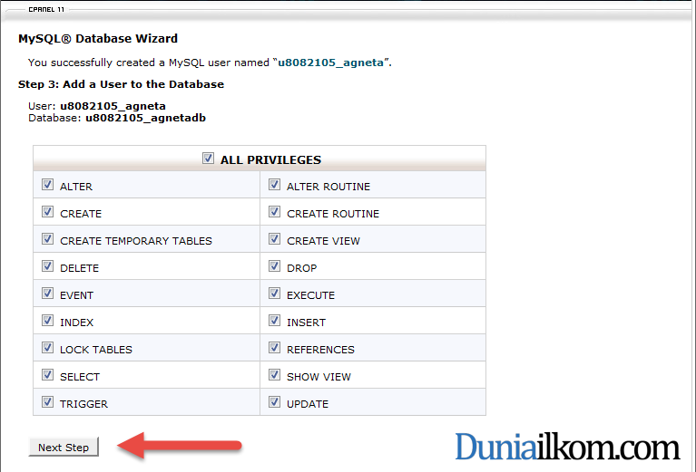Memilih hak akses user MySQL di cPanel
