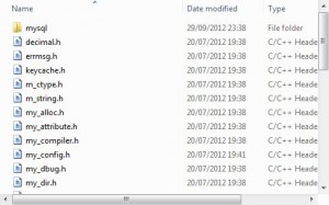 Folder inculde MySQL : Library dalam bahasa C dan C++