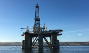 Pertambangan minyak offshore lepas pantai 3